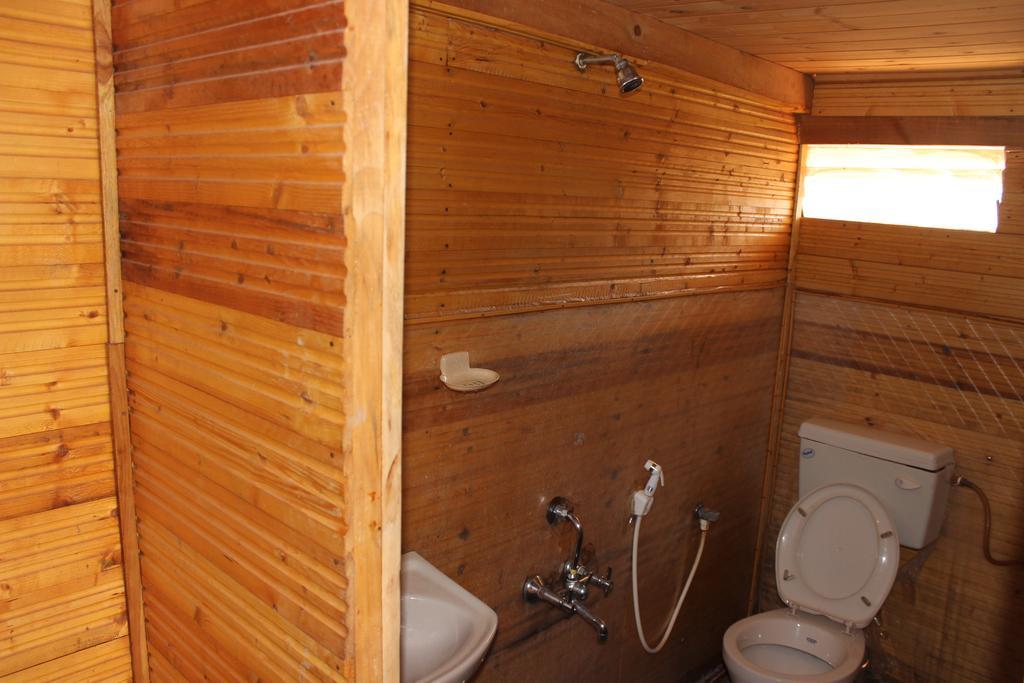 Tivai Beach Cottages كالانغيُت الغرفة الصورة